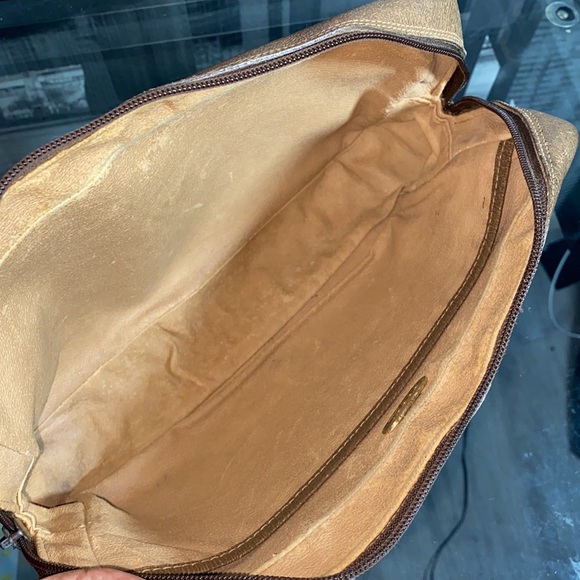 Authentic Gucci GG Plus Bag - Picture 8 of 14